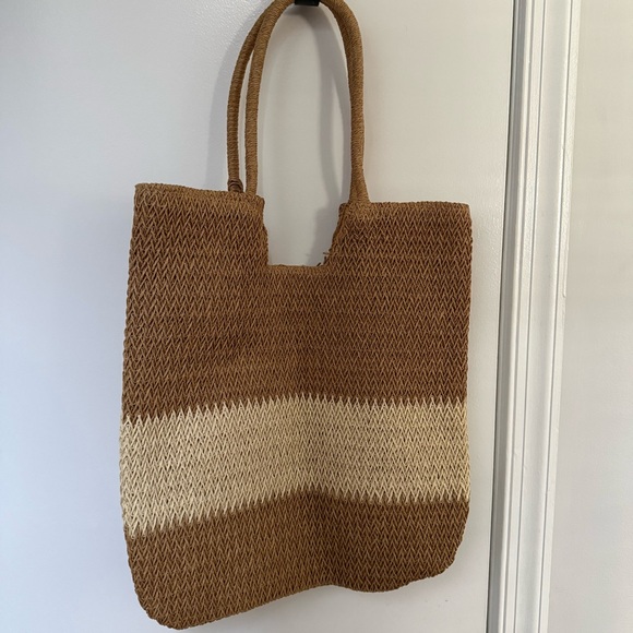 Woven Straw Two-Tone Tassel Tote Bag - Brown & Cream - Picture 2 of 4